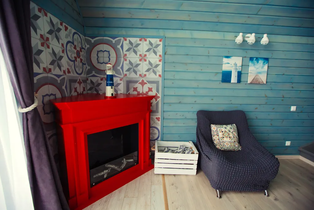 Панорамный коттедж в морском стиле с видом на озеро