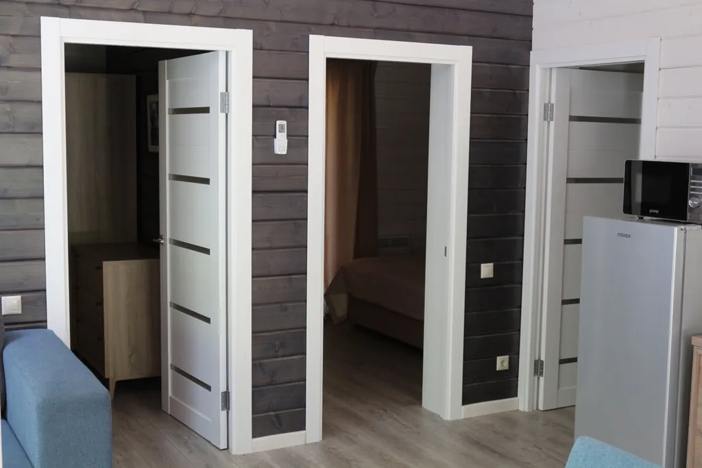 Большое бунгало в лесном массиве