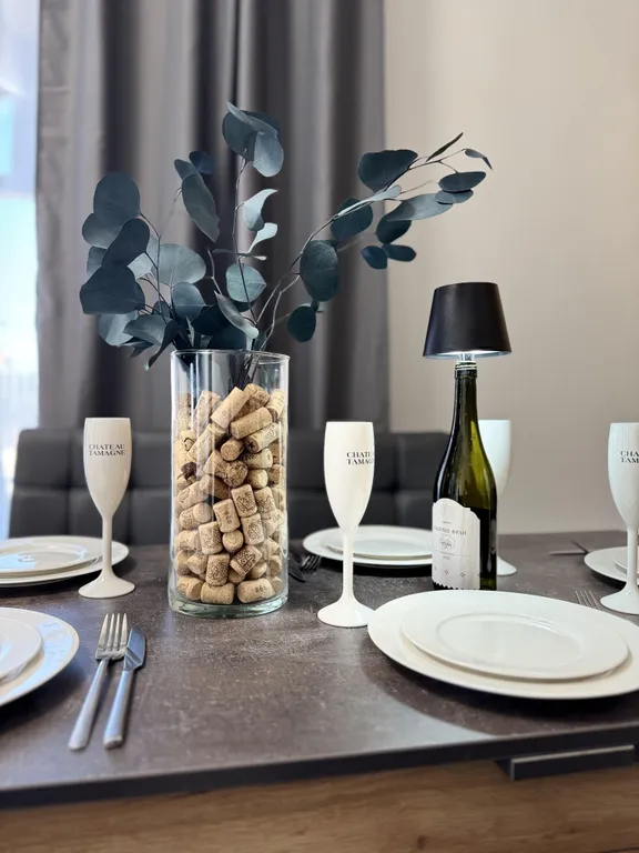 Дом с бассейном в Винной деревне Тамань