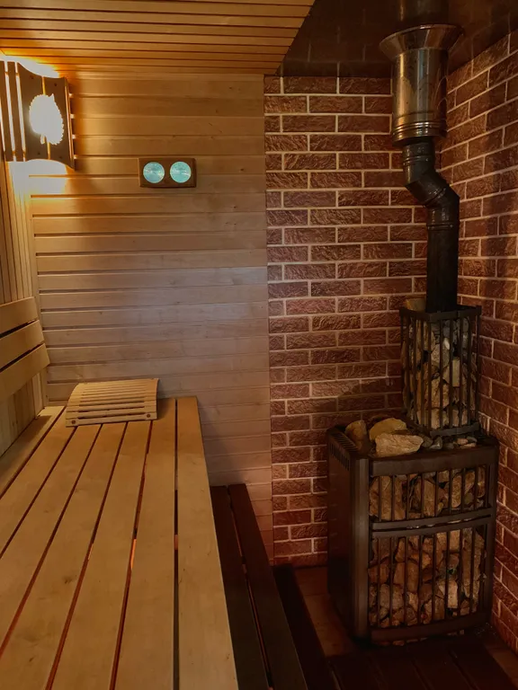 Дом с баней в сосновом бору