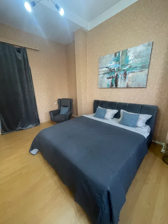 Апартаменты с балконом рядом с парком Ваке