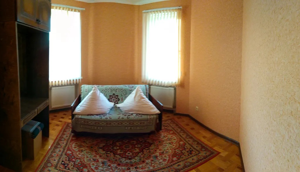 6-комнатный Дом