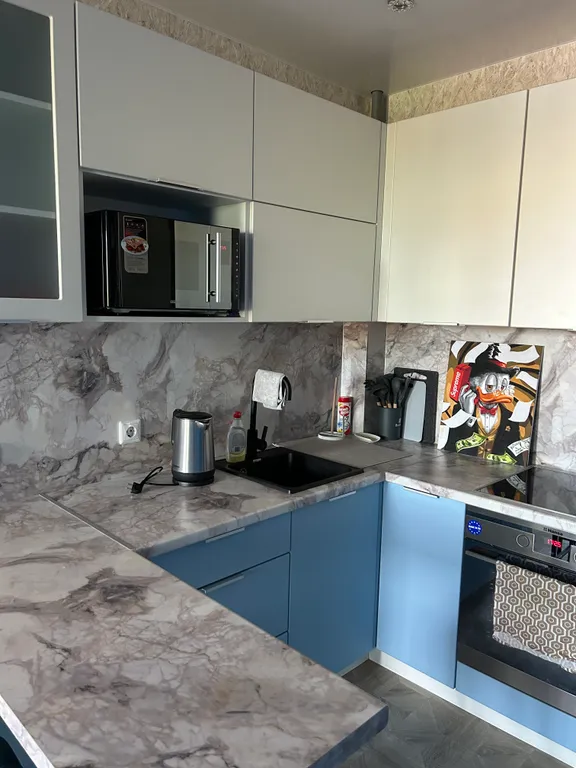 Уютная квартира находится рядом с центром города, ж/д вокзалом