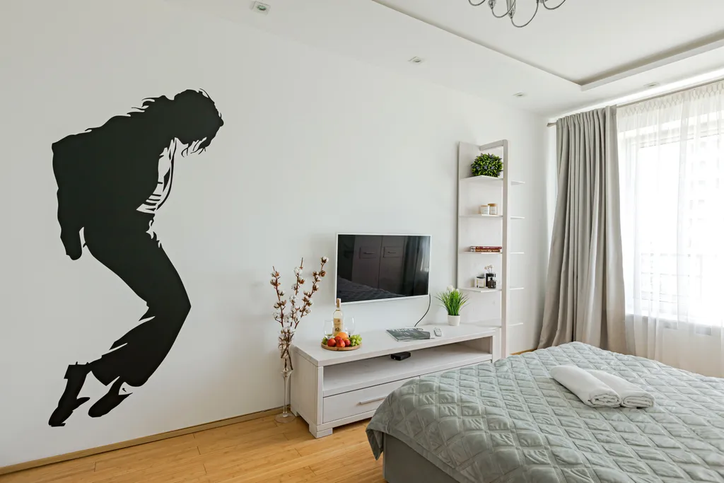 Светлый апартамент около ТЦ Dana Mall