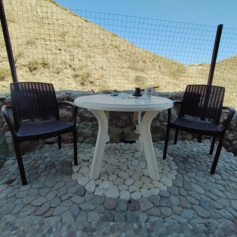 Апартаменты у моря с большой террасой, панорамным видом на море и горы