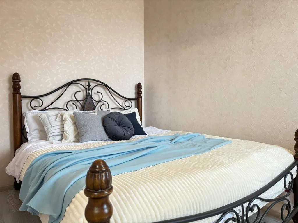 Стильная евро-двухкомнатная квартира в Лайково