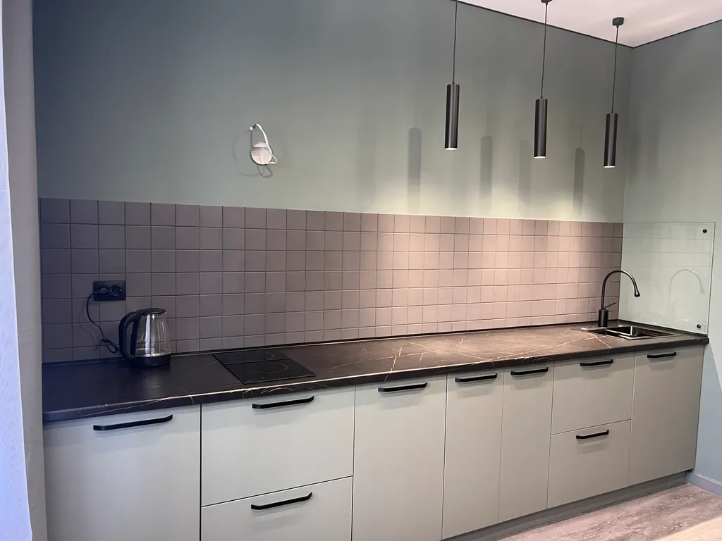 Уютная квартира в тихом районе с большой парковкой