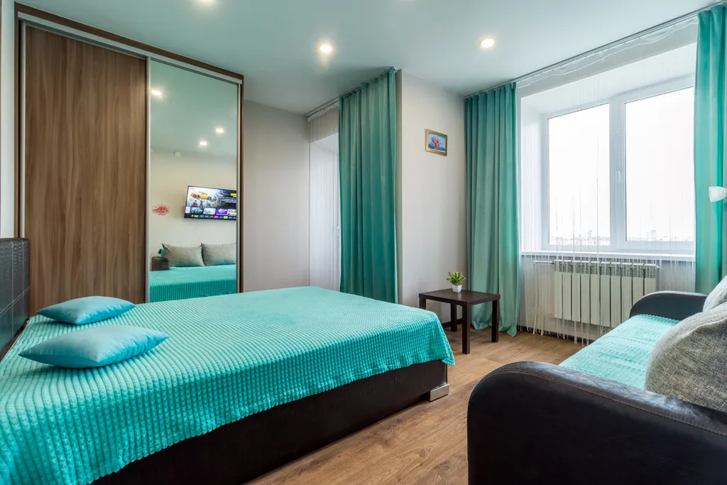 Апартаменты в новом доме с кофемашиной, до метро 5 минут пешком у Ж/Д