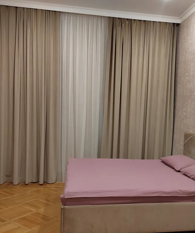 Уютный дом с садом в центре города