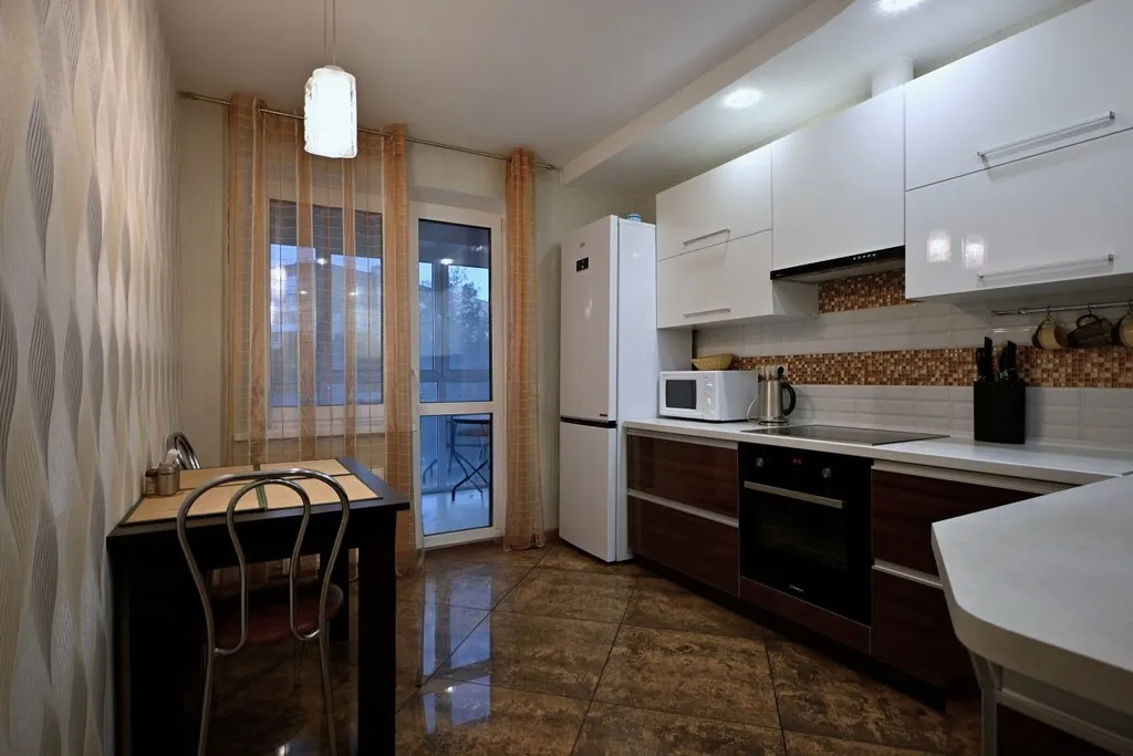 Квартира с евроремонтом у метро Спортивная