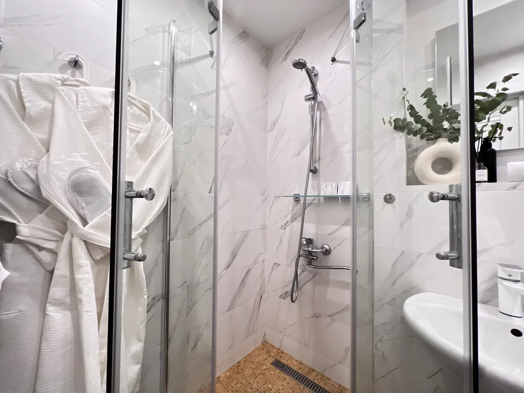 Квартира Квартира Исторический центр и атмосфера парижского стиля — Новосибирск