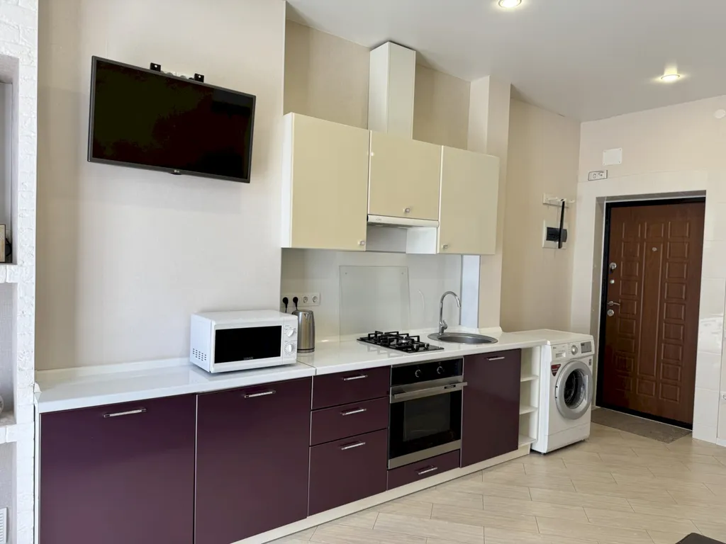 Квартира 1-к квартира у моря с видом на горы - центр — Геленджик