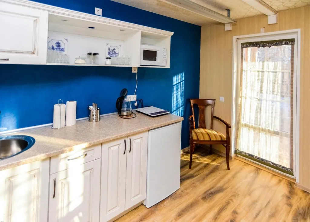 Дом возле монастыря