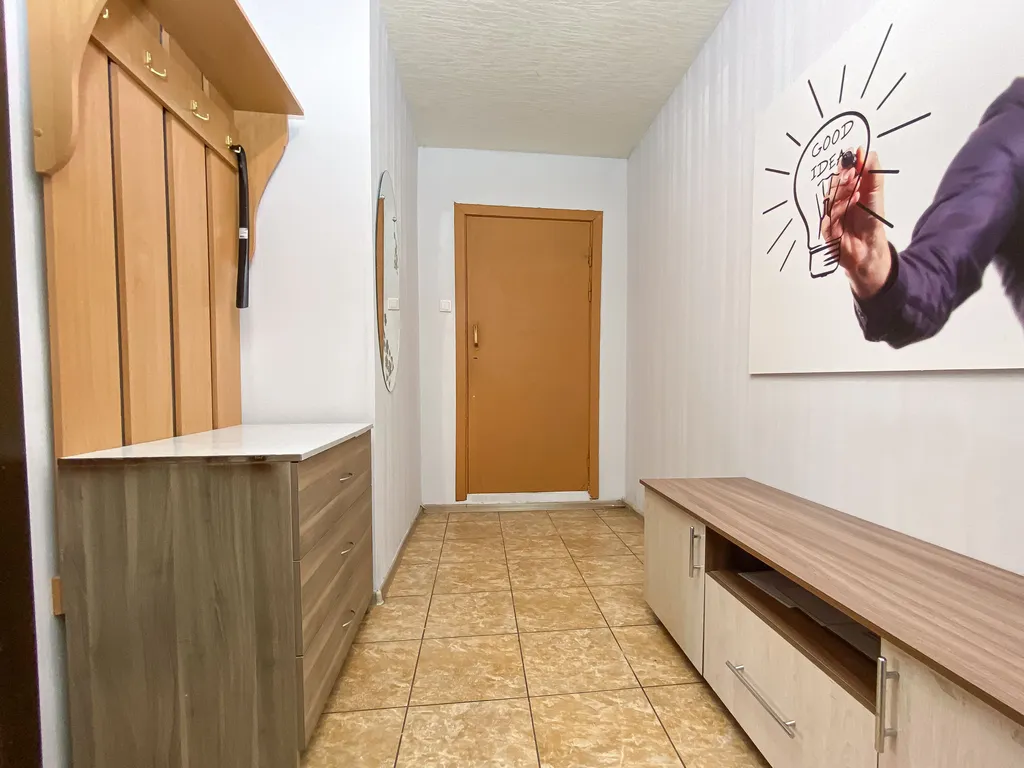 Просторная трёшка в центре Засвияжья