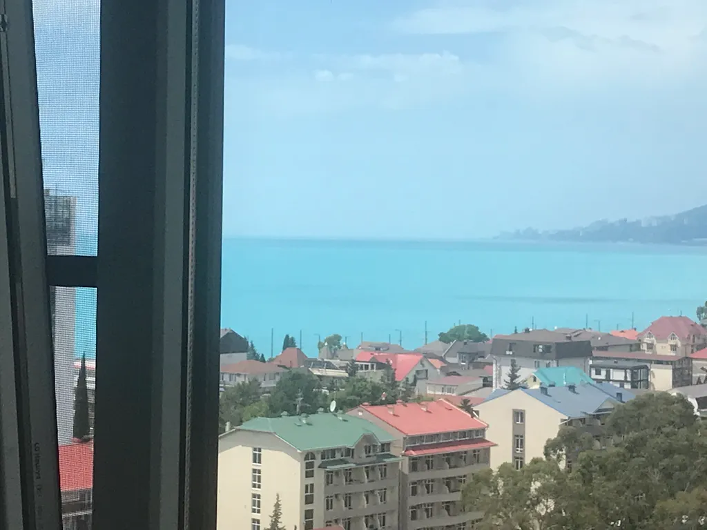 Квартира Красивый вид на море и горы в 5 минутах от пляжа — аренда посуточно в Адлер