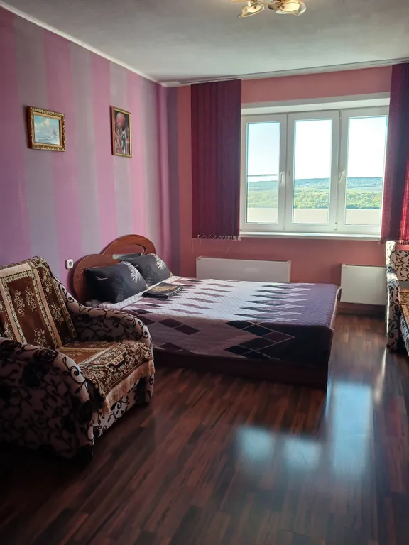 Уютная квартира — аренда посуточно в Задонск