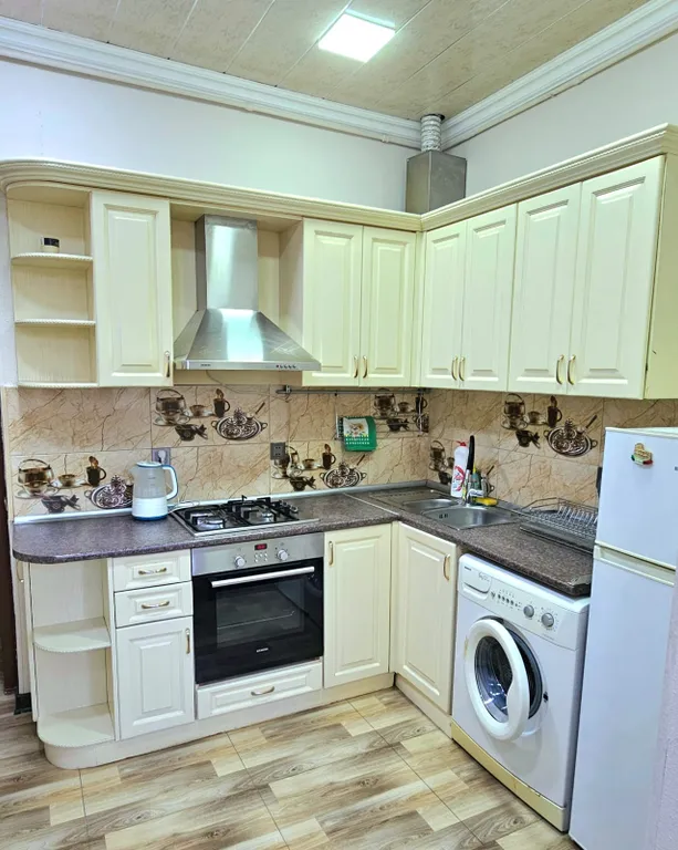 Комфортная двухкомнатная квартира рядом старом городом