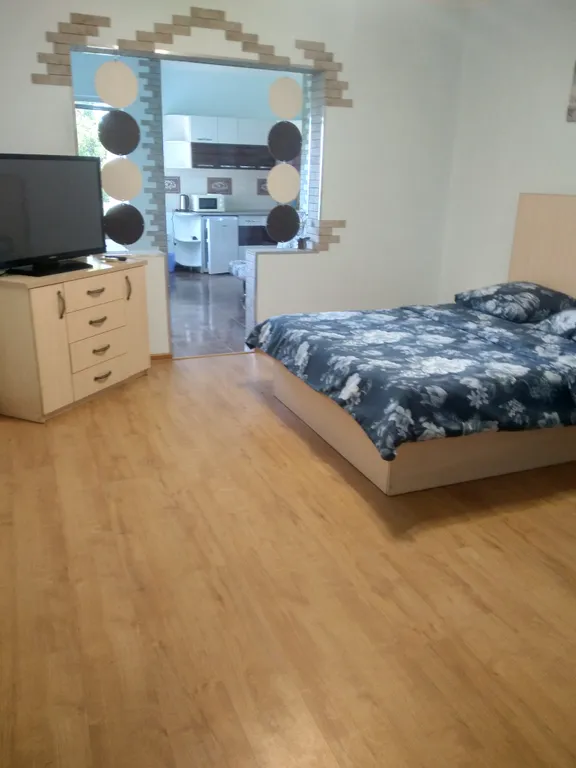 Квартира Номер в частном доме — аренда посуточно в Алупка