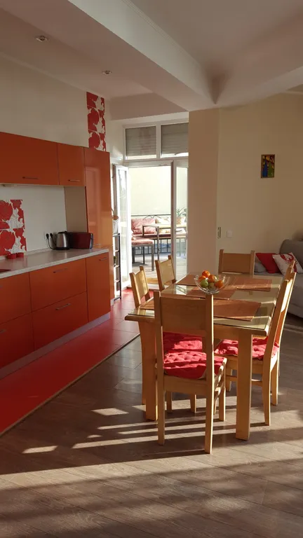 Студия с потрясающим видом на море