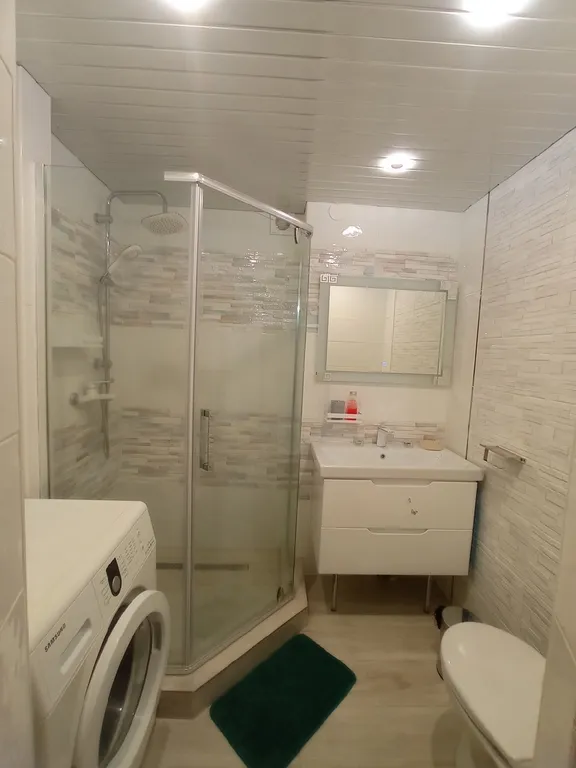 с кухней с отдельным входом