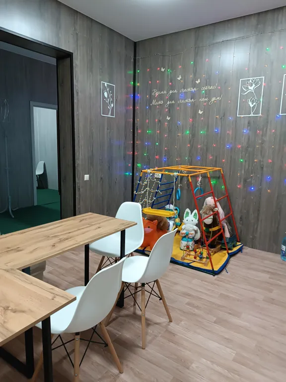 Коттедж Комфортный современный дом с Мастер- спальнями в стиле Хюгге — Бор