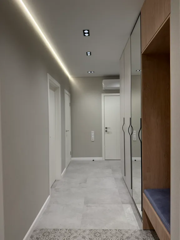 Семейная квартира с дизайнерским ремонтом и прекрасным видом из окон