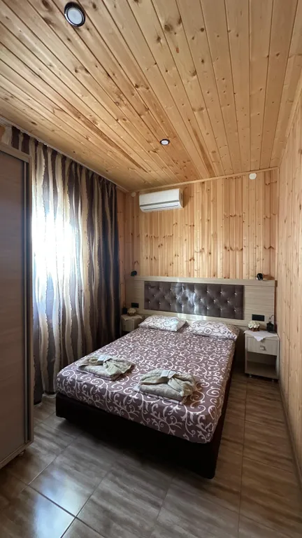 Уютный домик возле моря