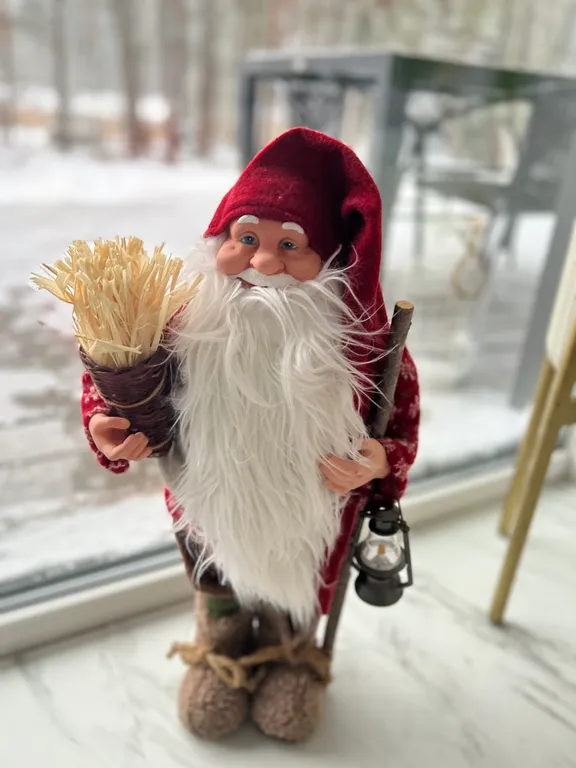 Стильный дом на берегу Ладожского озера с панорамным видом