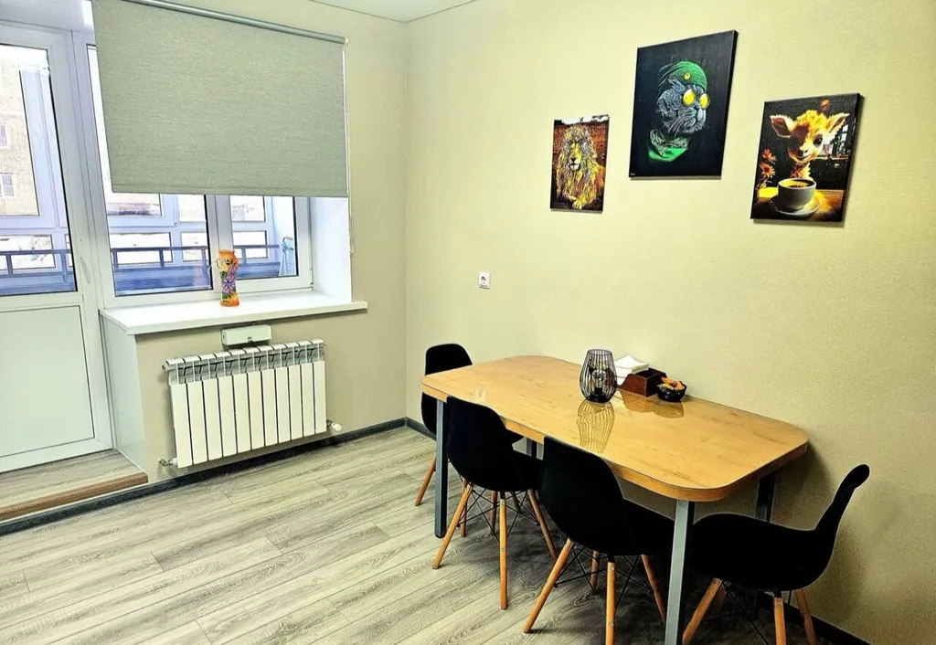 Уютная квартира в новом микрорайоне города — аренда посуточно в Октябрьский