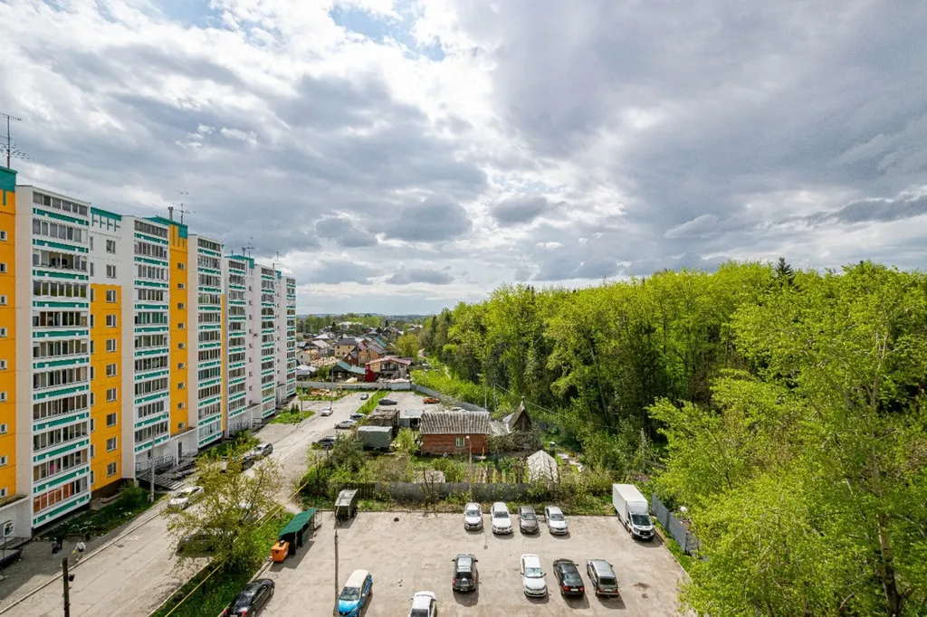 Современная уютная квартира у Планеты