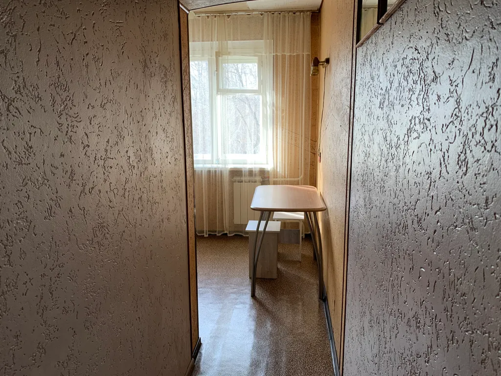 Двухкомнатная квартира в районе предмостной площади