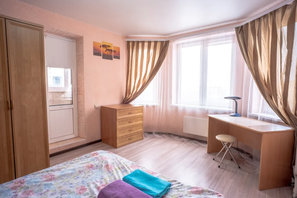 Апартаменты большие двухкомнатные в отличном районе