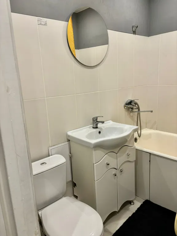 Светлая-уютная квартира в центре города с видом на сквер