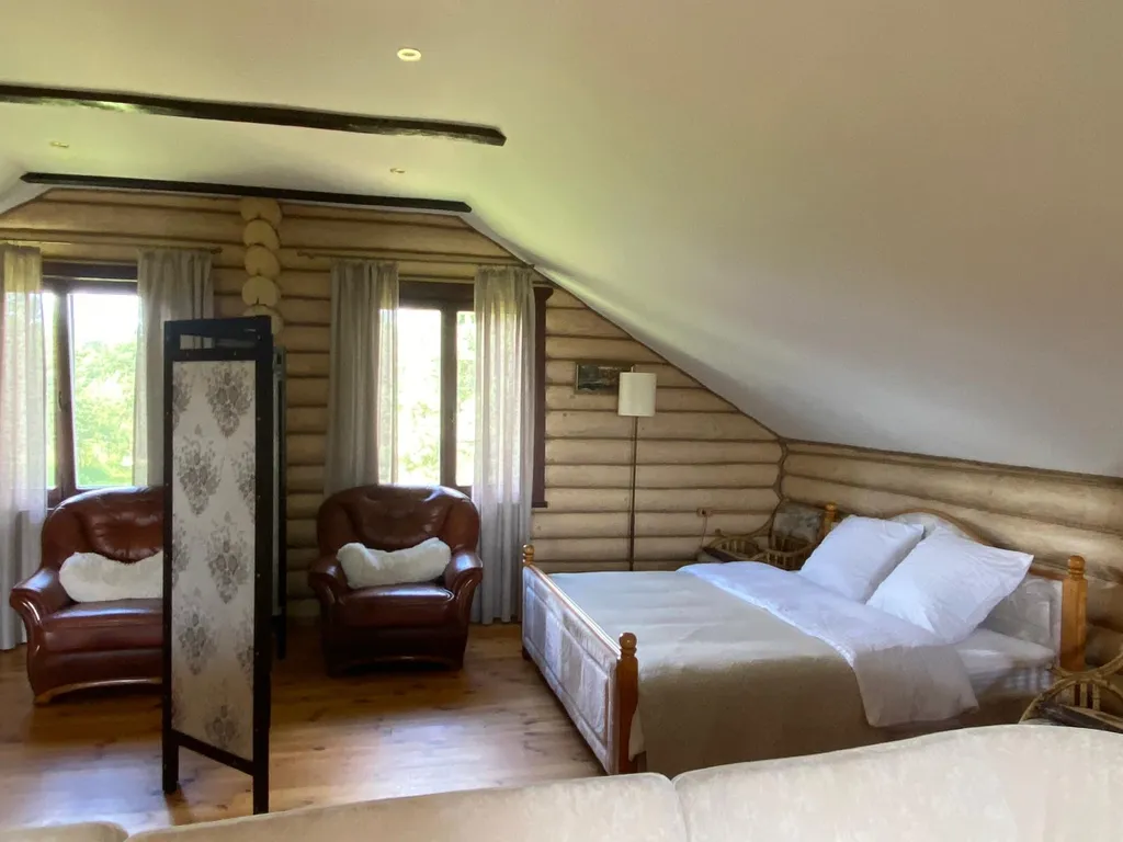 Гурница Хауз - уединенный дом на берегу озера