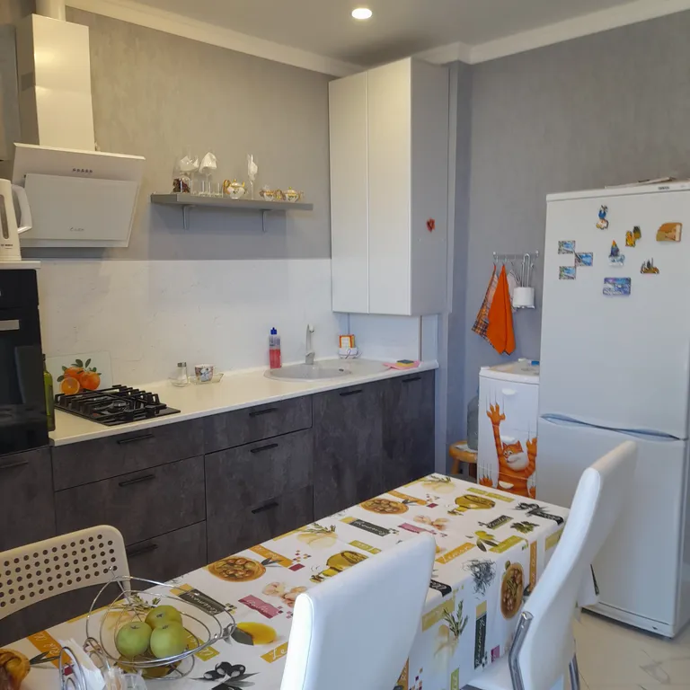 Квартира с видом на лес и море