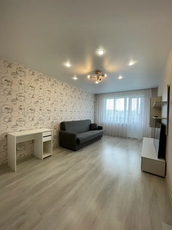 2‑комн. квартира рядом с Долиной уюта на ул. Олега Кошевого, 14к2