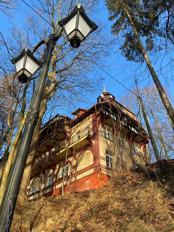 Исторический центр, Дом на дюне