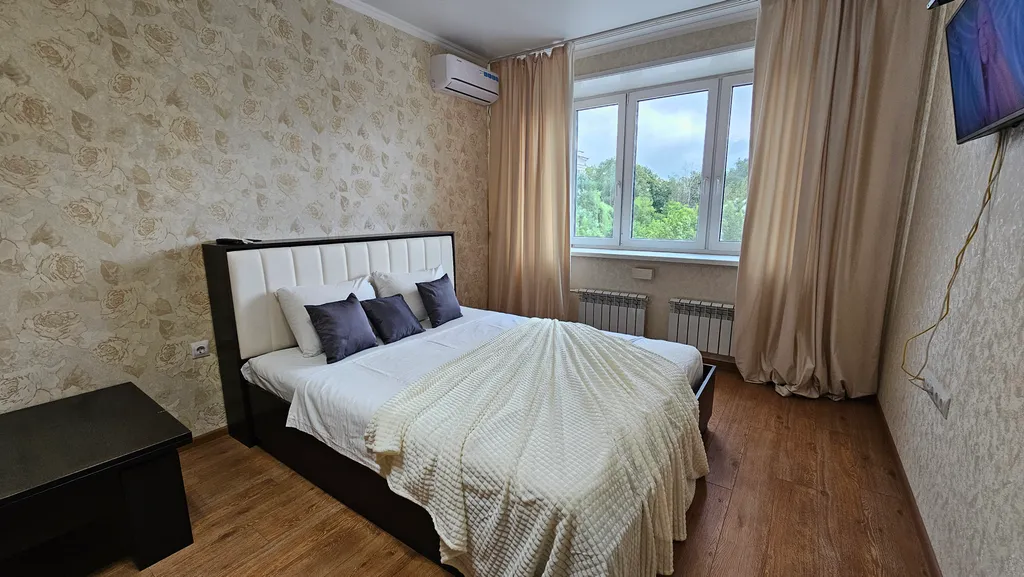 Квартира Апартаменты Аврора ул. Комсомольская 89, рядом ОГУ им. Тургенева — аренда посуточно в Орёл