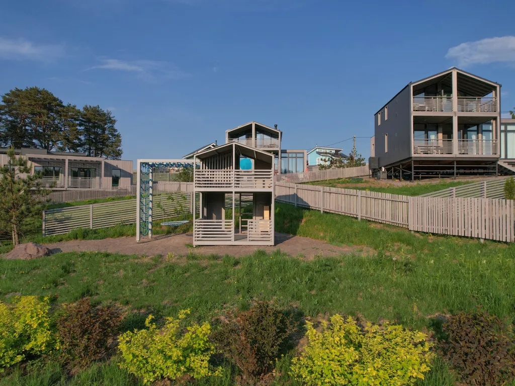 Коттедж Дом на озере с сауной и 1 спальней — Санкт-Петербург