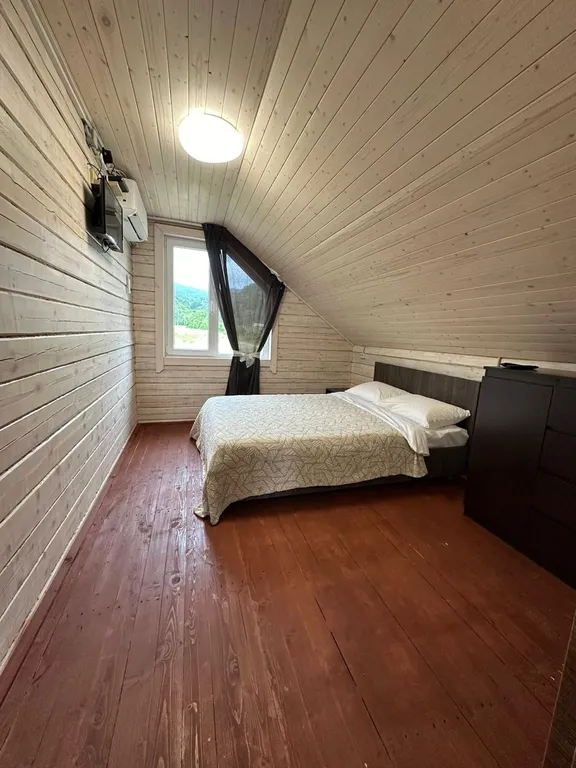 Экодом с видом на горы