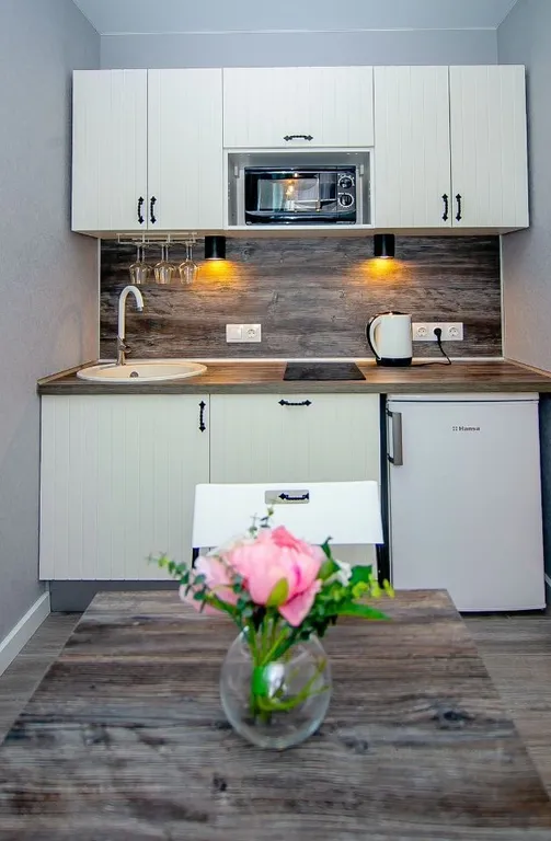 Двухкомнатная уютная квартира рядом с морем