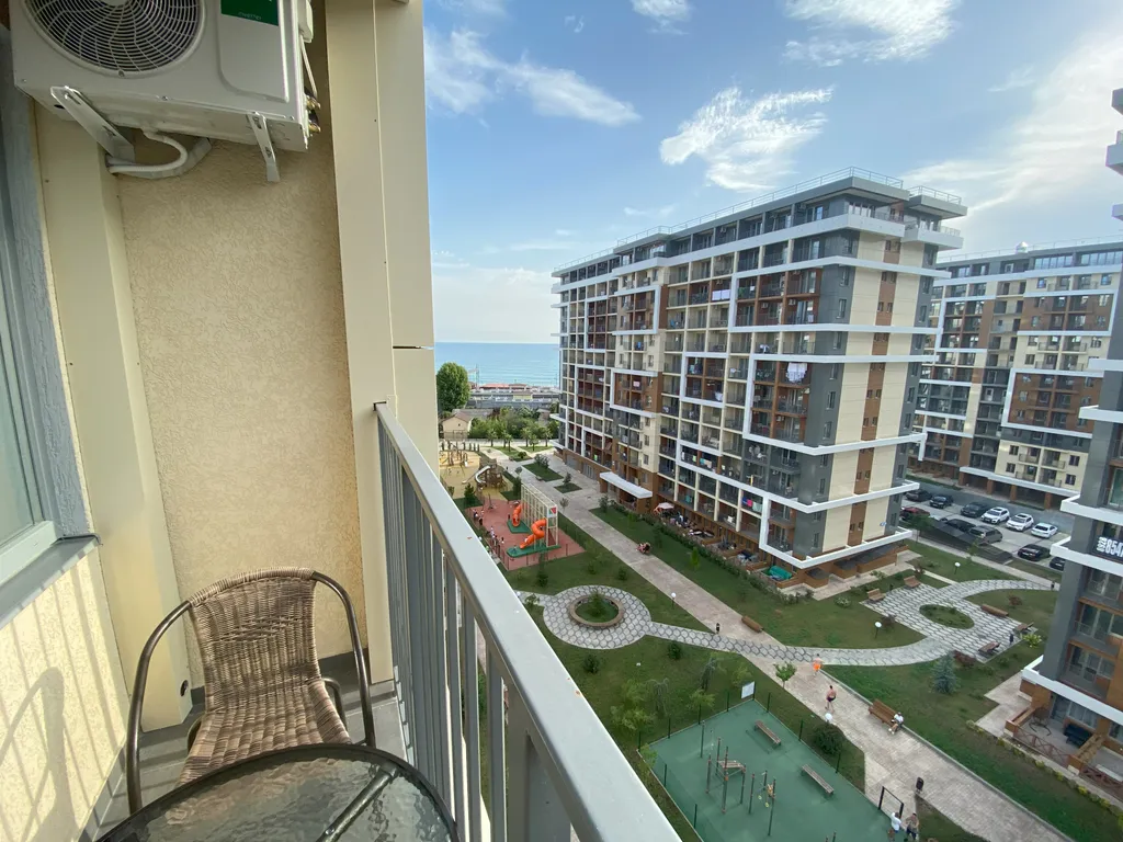 Шикарная 1-комнатная квартира на берегу моря