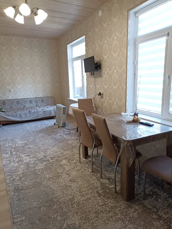 Уютный домик возле парка