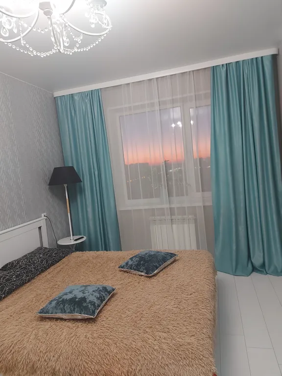 Новая квартира с видом на стадион