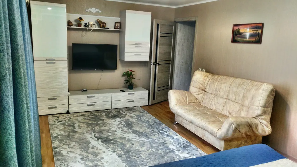 Квартира Уютная квартира в центре города, до моря идти 15 минут — Судак