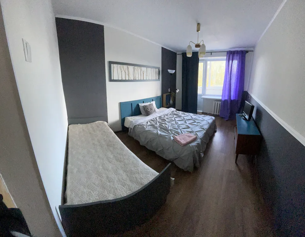 Уютная двух комнатная квартира в центре.