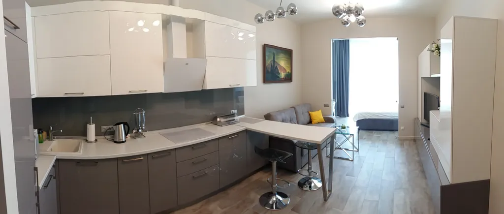 Первая линия