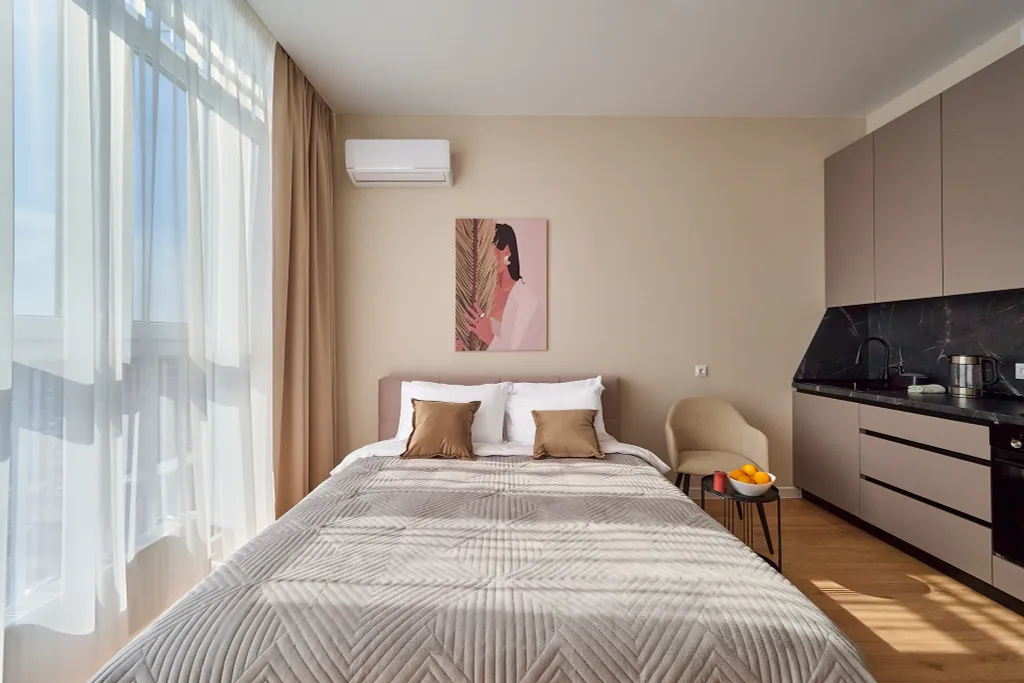 Ваниль- стильная студия в ЖК Самолет