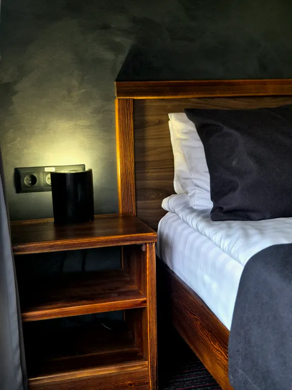 Студия в стиле шале с видом на лес, комфорт достойного вас уровня