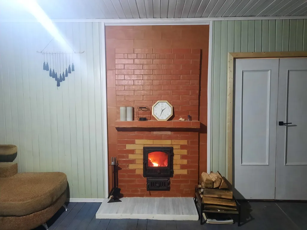 Коттедж Деревенский домик на берегу реки Малый Волховец — Великий Новгород